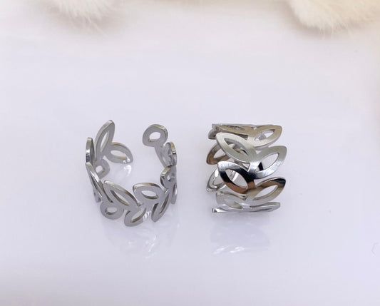 Çelik Silver Renk Yaprak Desen Kıkırdak Küpe