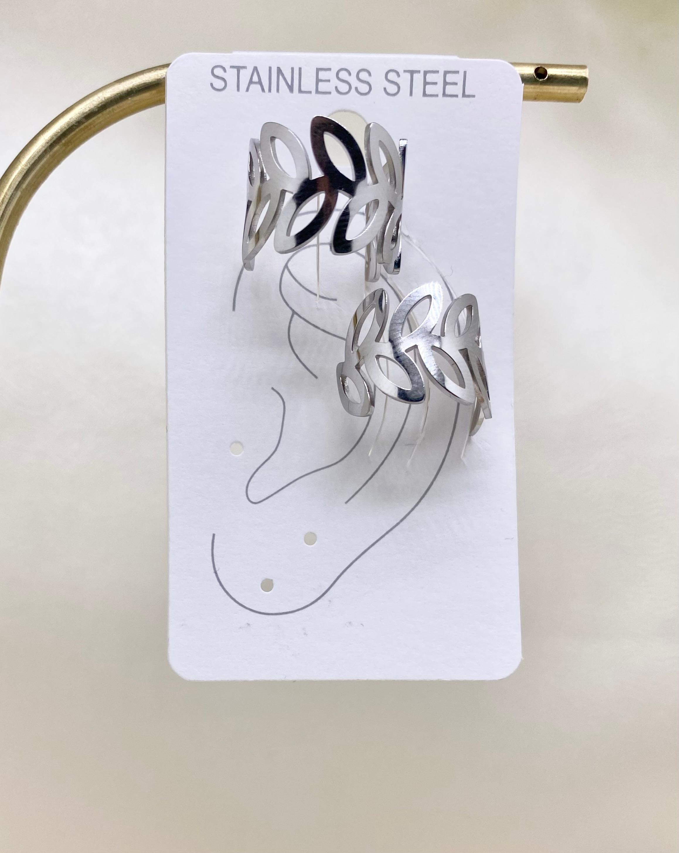 Çelik Silver Renk Yaprak Desen Kıkırdak Küpe