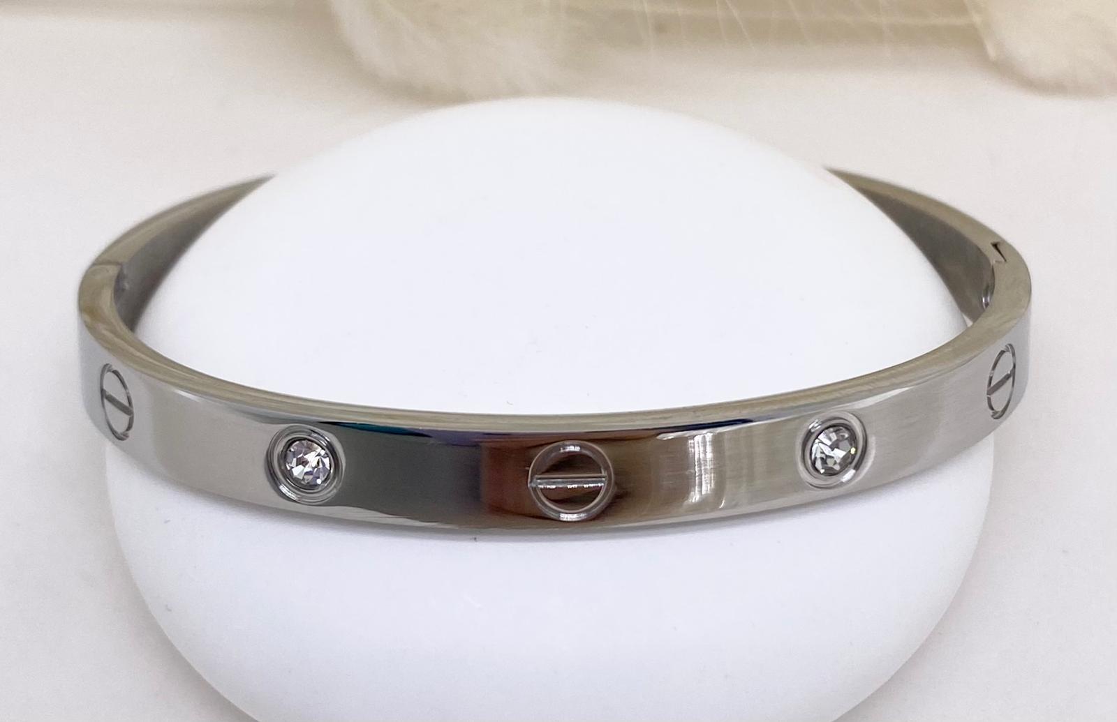 Çelik Zirkon Taşlı Cartier Silver Kelepçe Bileklik