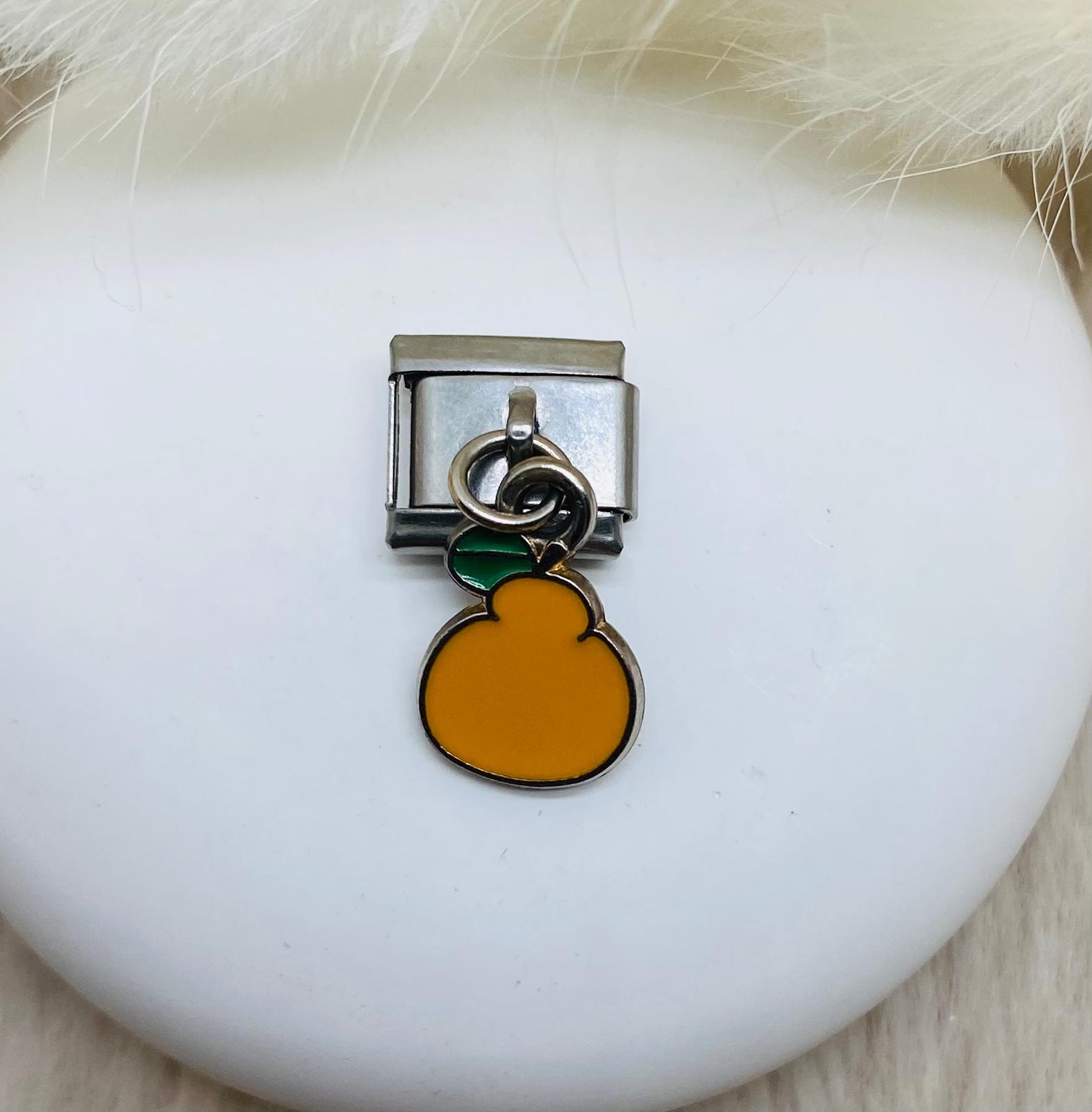 Çelik Nomination Charm